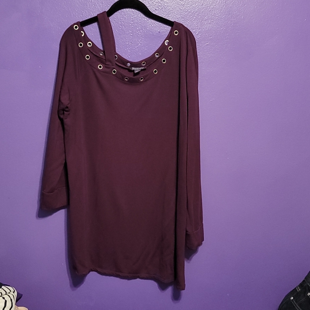 Voilet offer one shoulder blouse